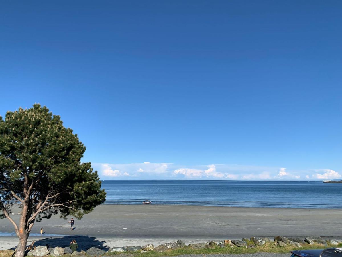Metchosin Beach House Victoria Eksteriør billede